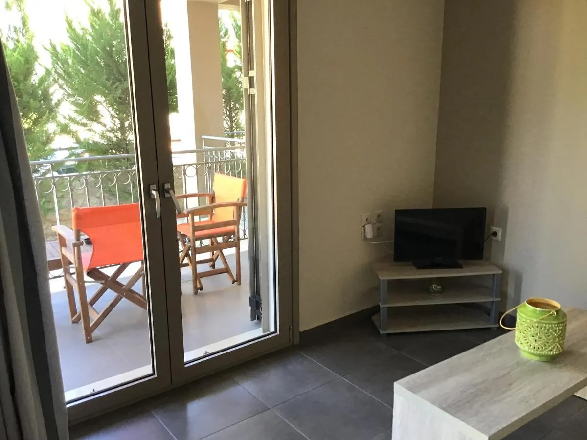 D'Angelos Apartments Karavomylos 0*,  Greece